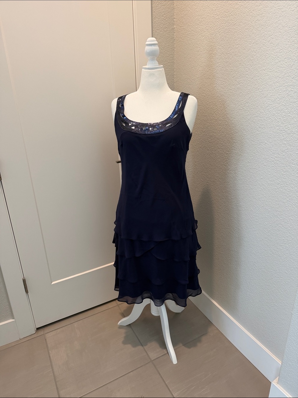 NWT 2 pcs. Navy Sleeveless Tiered Midi Dress and jacket with Sequin Scoop